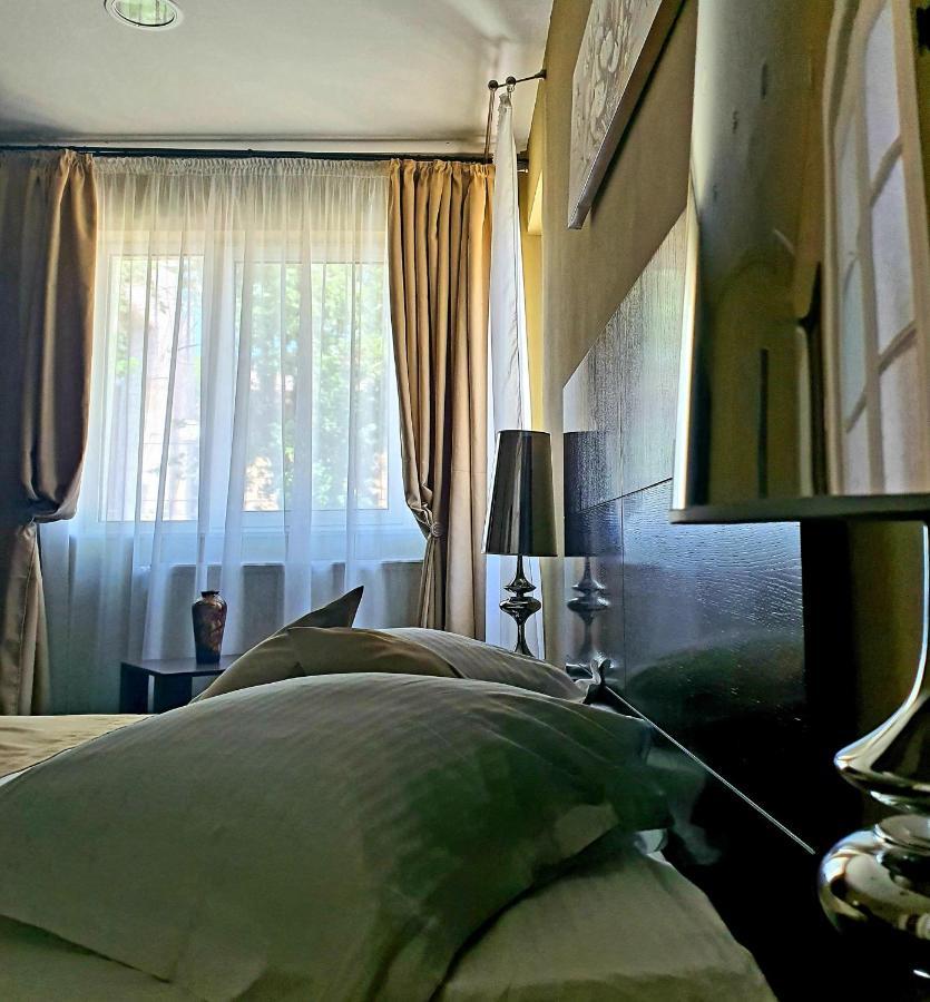Vila Sia Бухарест Экстерьер фото